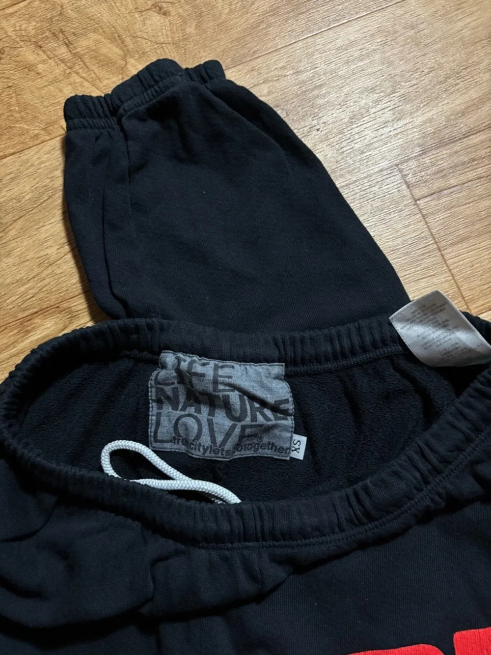 Womens Free City Sweatpants - Picture 2 of 3